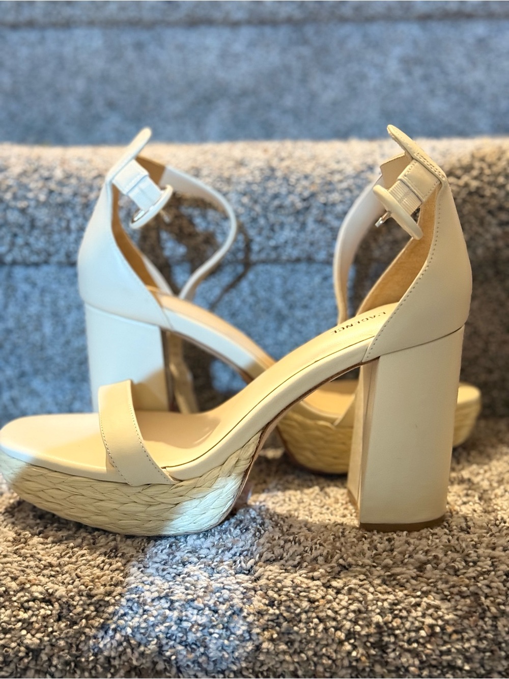 L’AGENCE New Leather Strappy High Heel Sandals Size 9.5 Beige Platform